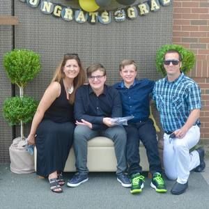 Meet your Posher, Devin